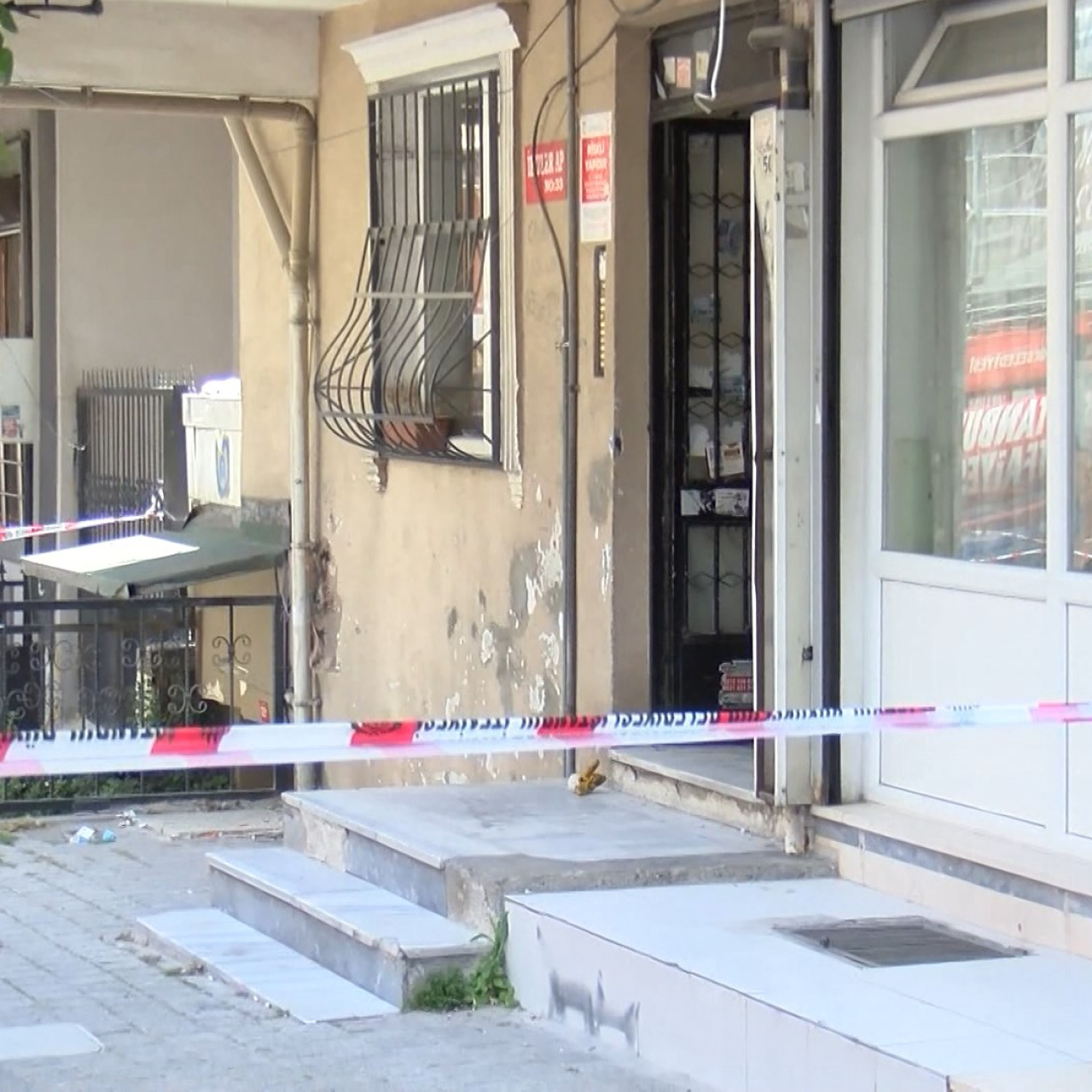 Boru sökümünde patlama: 3 yaralı