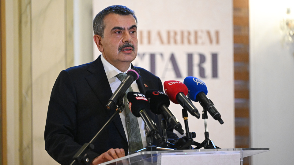 'Alevi-Bektaşi kültürü için eğitim modülü hazır'