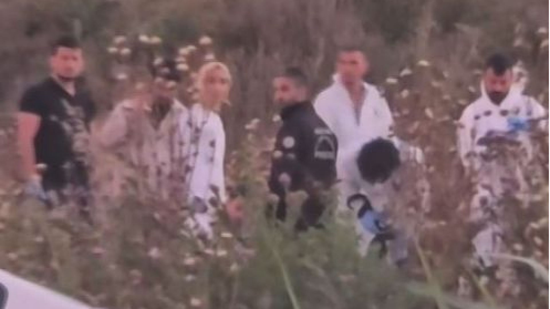 Başakşehir'de boş arazide kadın cesedi bulundu: Kafasına taşla vurularak öldürülmüş