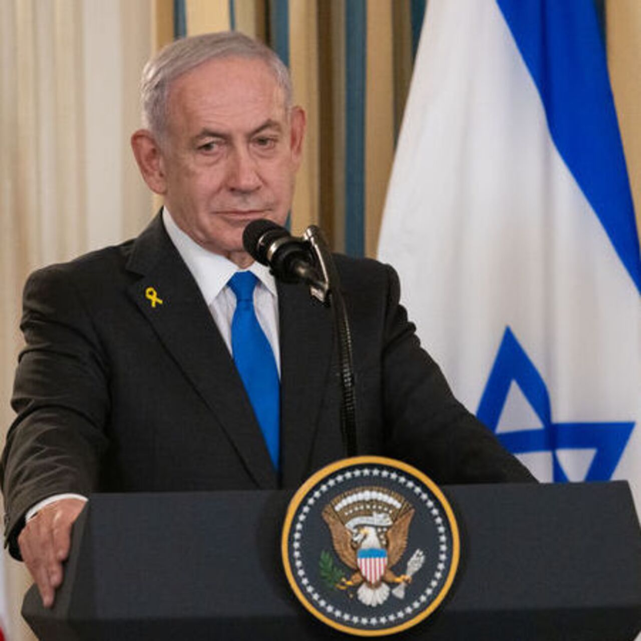 İran’la değil Netanyahu’yla mücadele