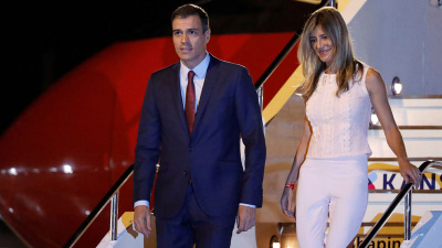 Sanchez'in eşine yurt dışı yasağı