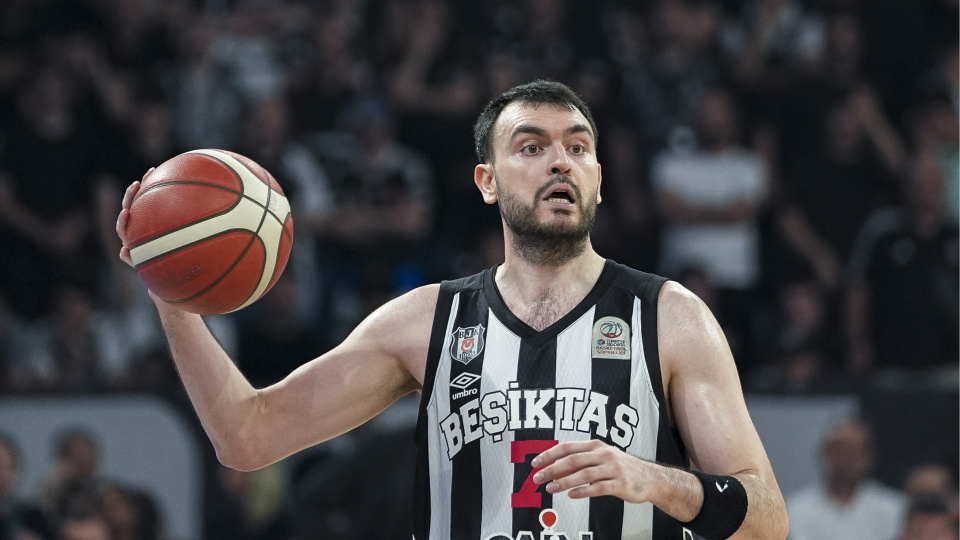 Yiğit Arslan, Beşiktaş GAİN'e veda etti!