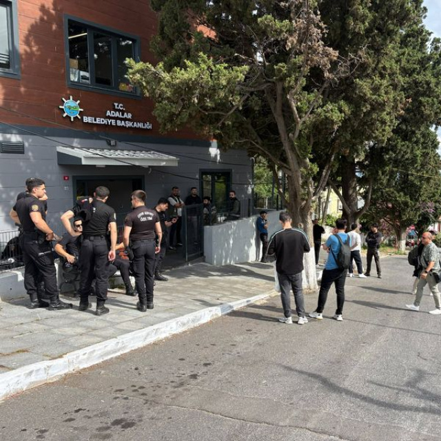 Adalar Belediyesi'nde 39 adliyeye sevk