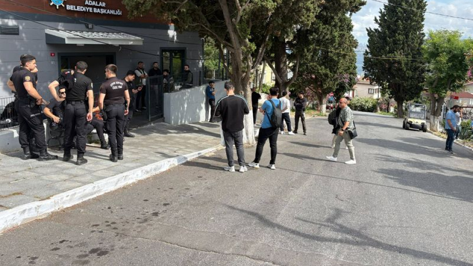 Adalar Belediyesi'nde 39 adliyeye sevk