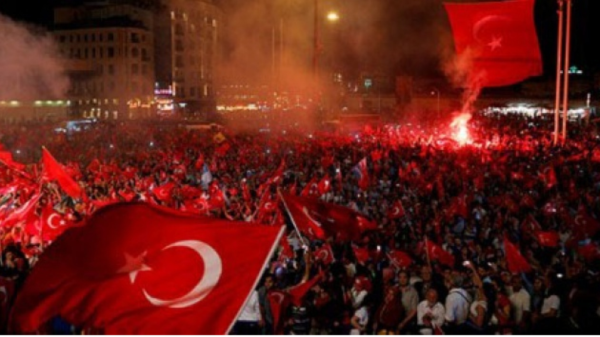 15 Temmuz Resmi Tatil mi? 2026'da Çarşamba Gününe Denk Geliyor