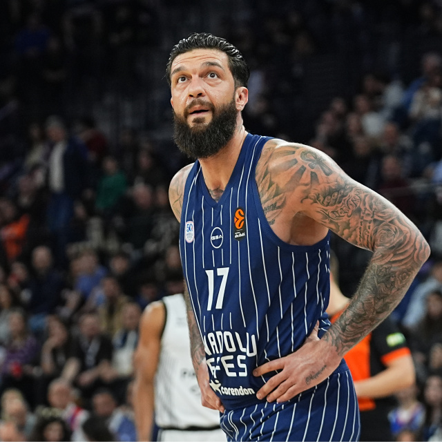 Anadolu Efes'te ayrılık açıklandı!