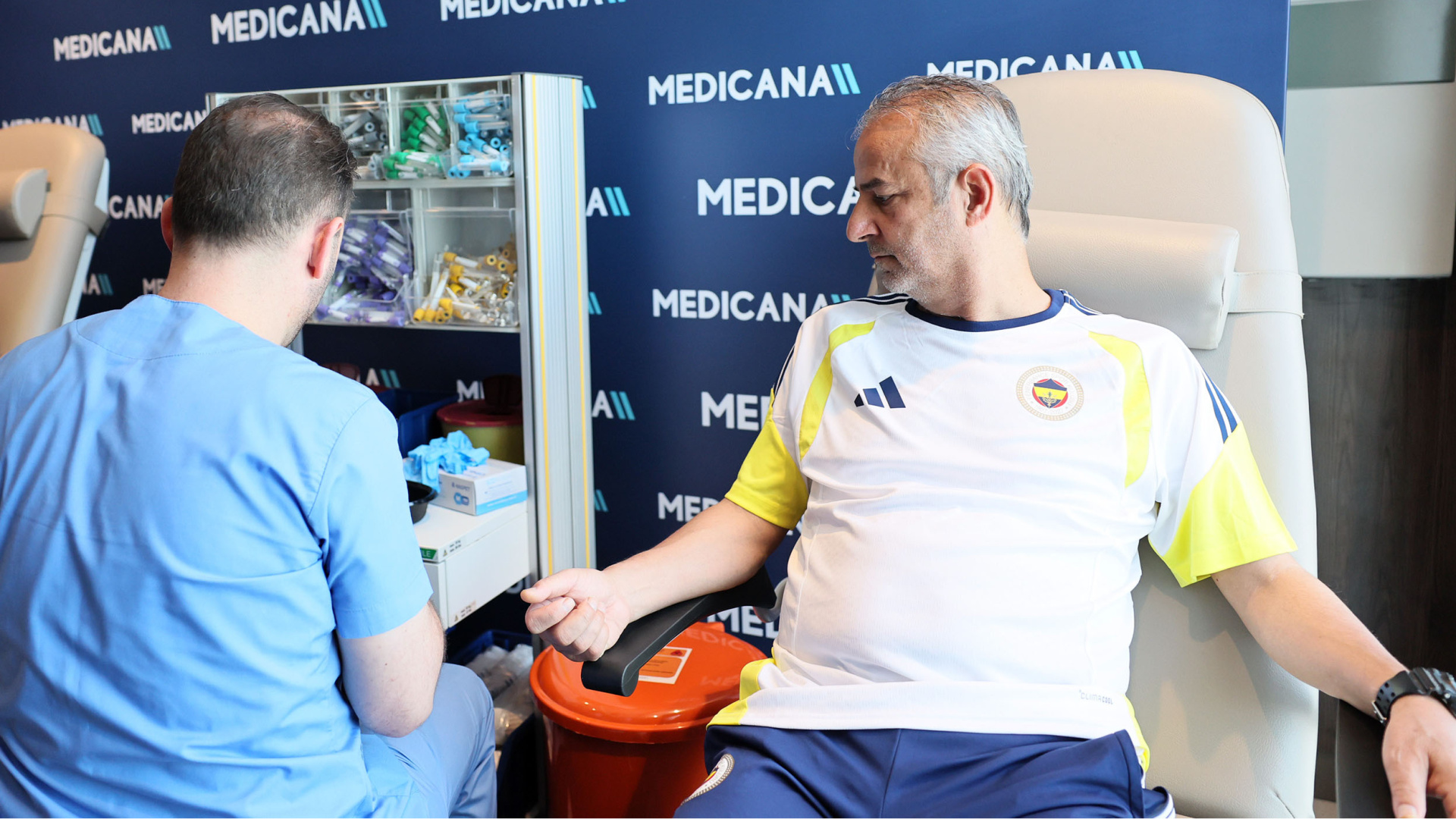 Fenerbahçe'de yeni sezon öncesi sağlık kontrolleri başladı