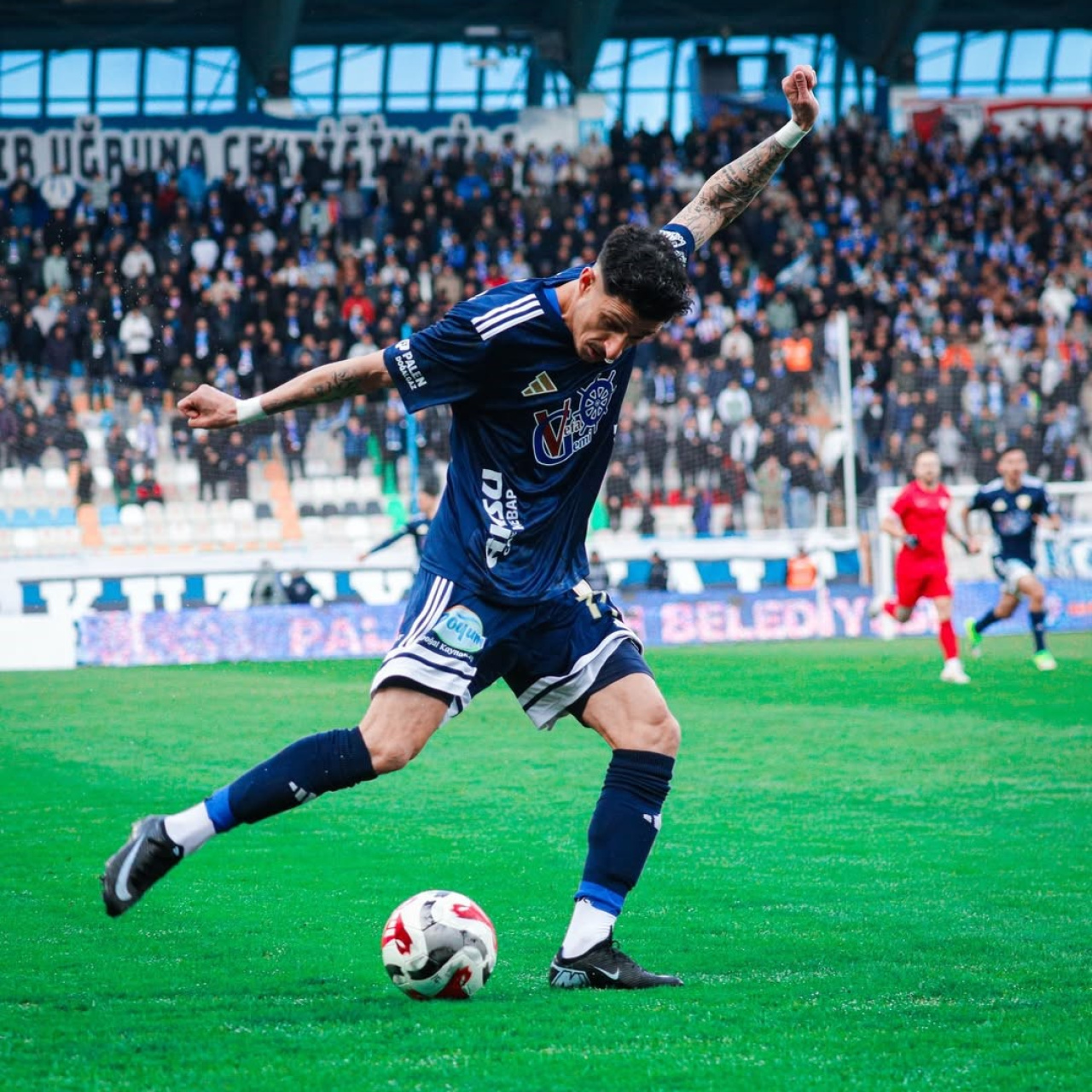 Benhur Keser Erzurumspor'a veda etti!
