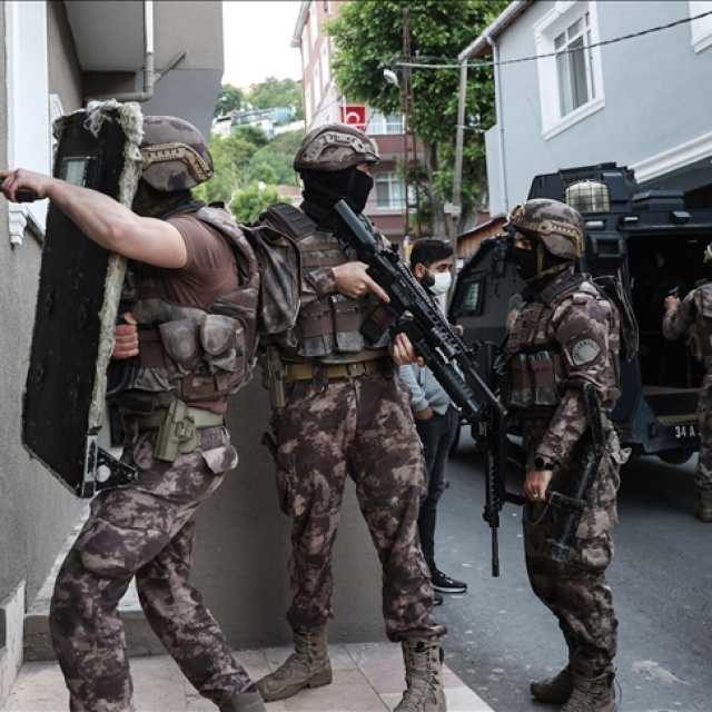 DHKP-C operasyonu: 24 gözaltı