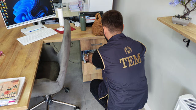 FETÖ operasyonu: 15 gözaltı