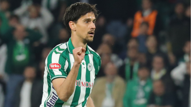 Konyaspor'da Jevtovic ile yollar ayrıldı