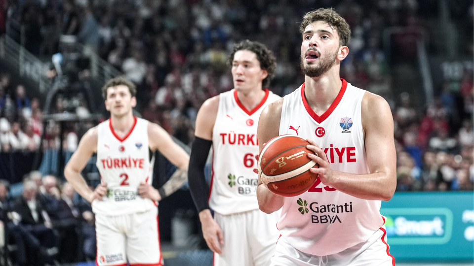 12 Dev Adam güç sıralamasında lider!
