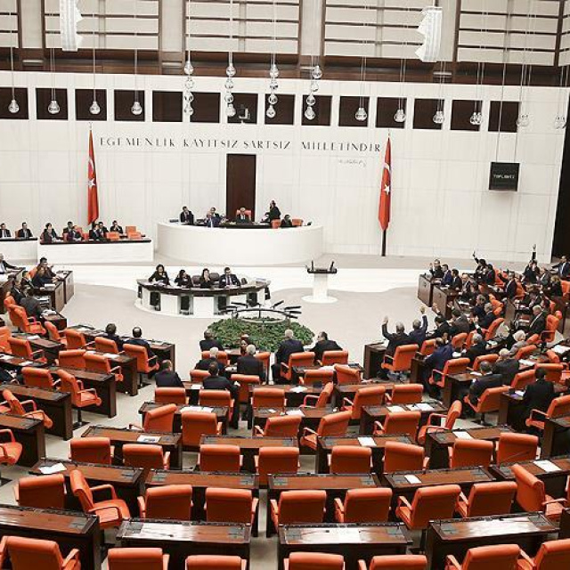 Hesap bilgilerini paylaşanlarla ilgili düzenleme