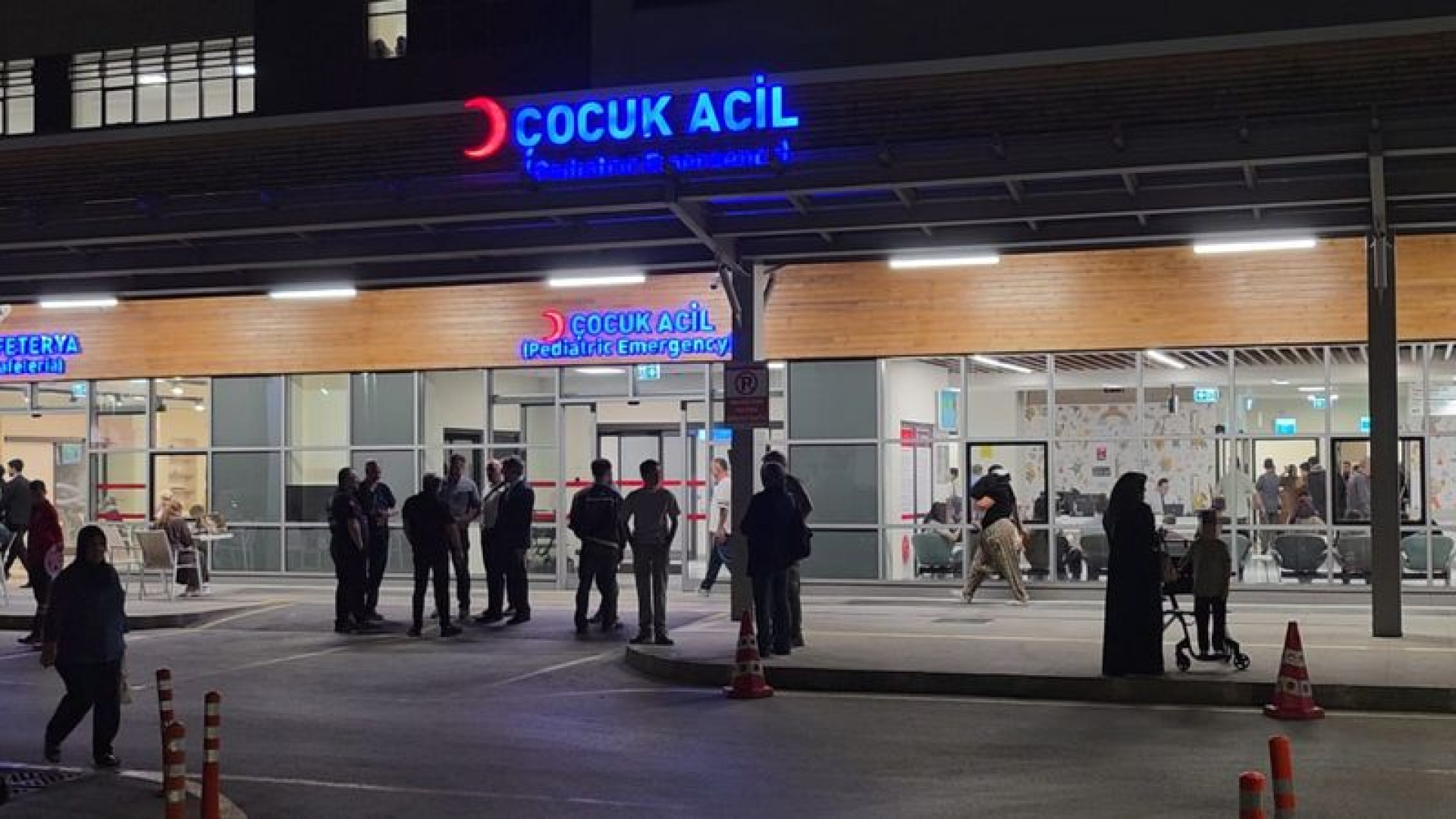 Kütahya'da Okul Etkinliğinde Gıda Zehirlenmesi: 25 Kişi Hastanelik Oldu