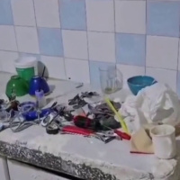 Kaçak diş laboratuvarından akılalmaz görüntüler!