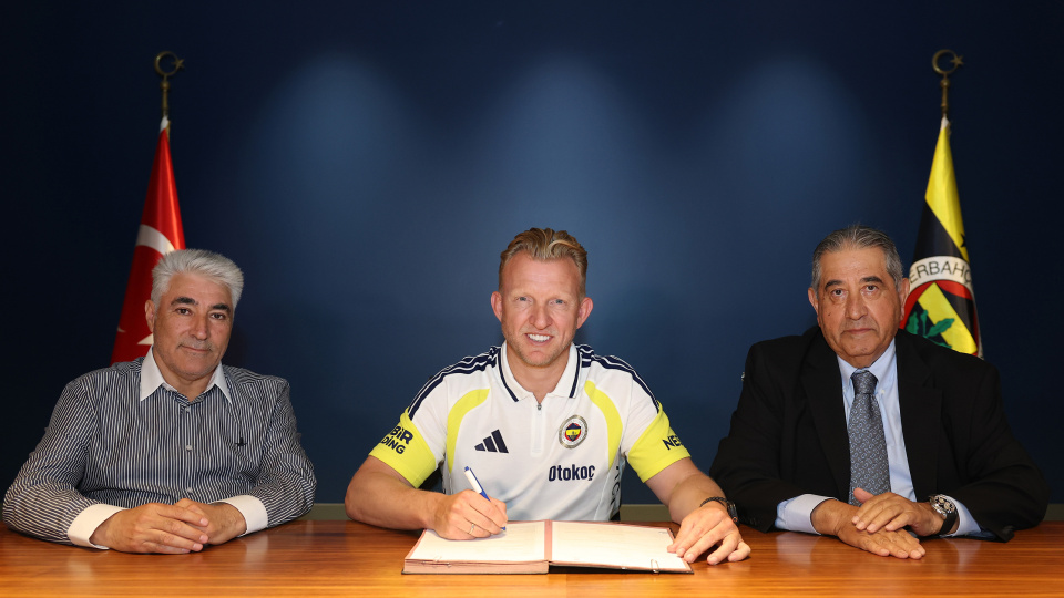 F.Bahçe Dirk Kuyt'ı resmen duyurdu!