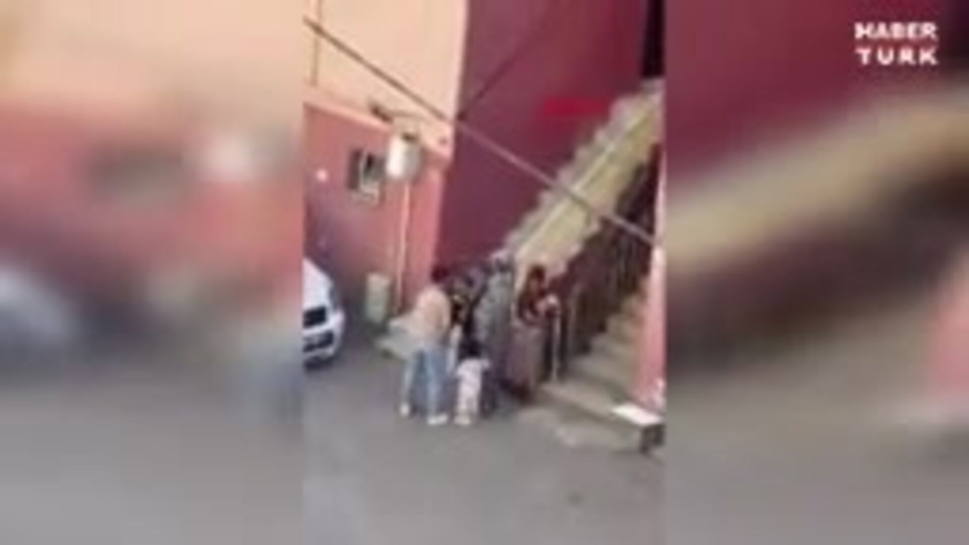 Kartal'da kiracısı tarafından bıçaklanan ev sahibi hayatını kaybetti