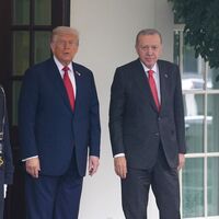 Donald Trump: Cumhurbaşkanı Erdoğan saygın bir lider