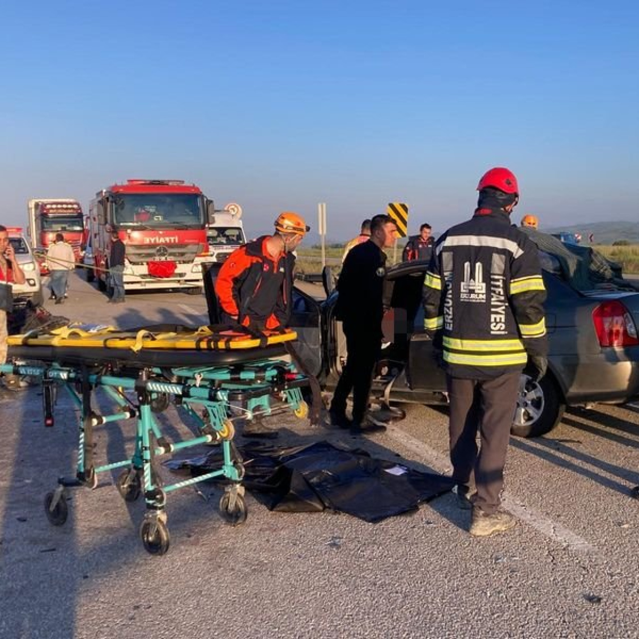 Erzurum'da Hayat Sarsıcı Bir Çarpışma: Üç Can Kaybı