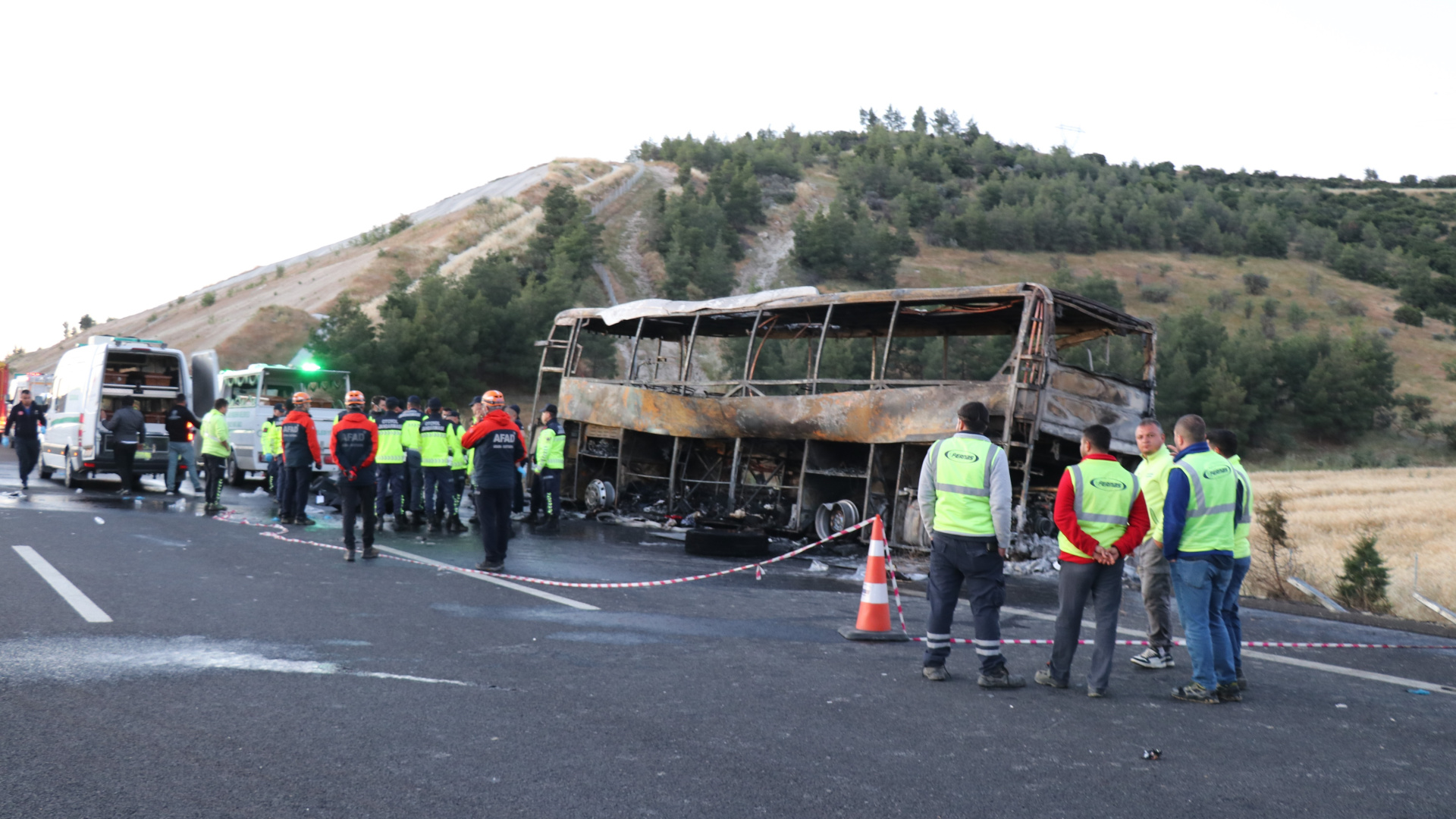 Denizli'deki feci otobüs kazasında can kaybı 9'a yükseldi