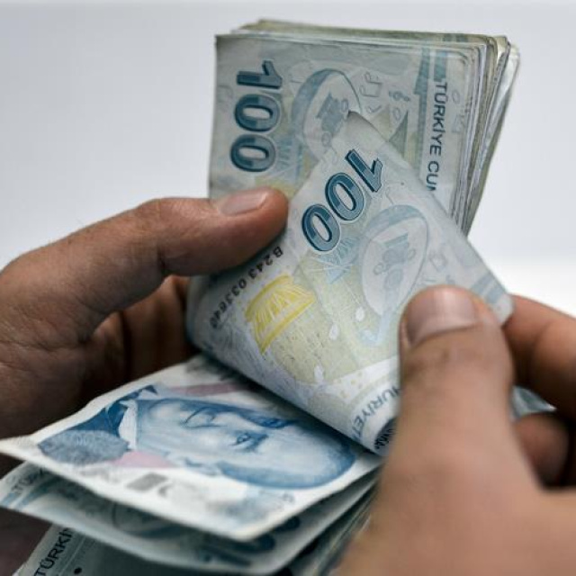 En düşük emekli maaşı ne kadar olacak?