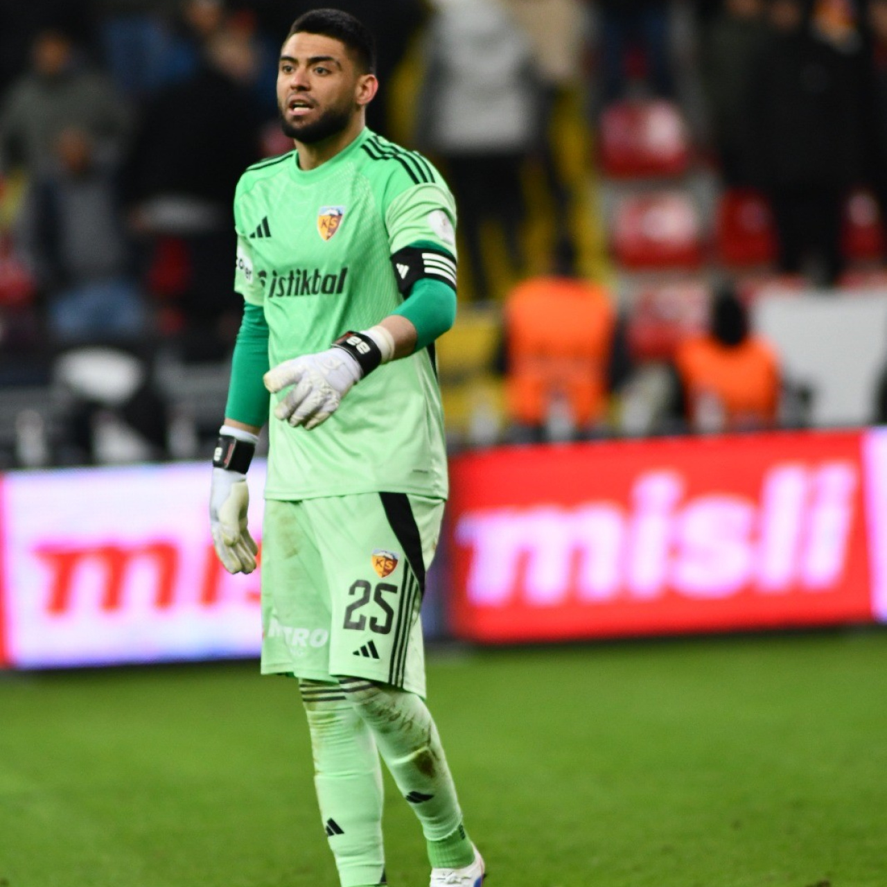 Beşiktaş'tan rotasyona Bilal Bayazit hamlesi!