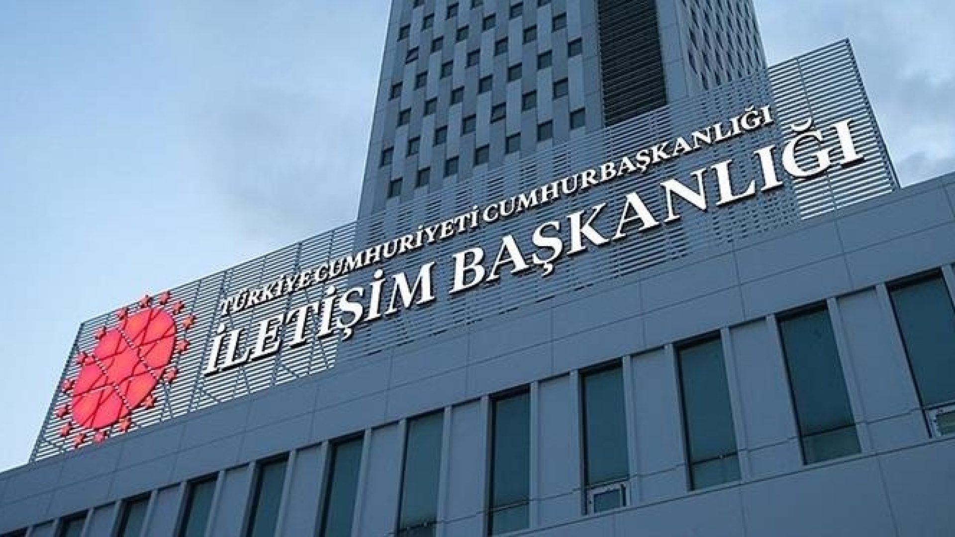 DMM'den Macron'un yürüyüş rotası ve TEMA gönüllüleri iddialarına yalanlama