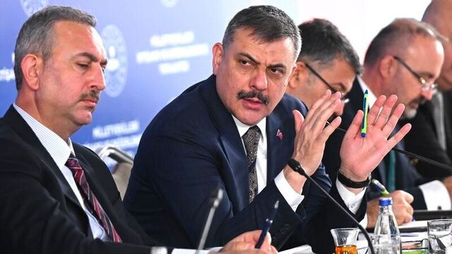 "1,4 milyon kişi geri dönüş yaptı"