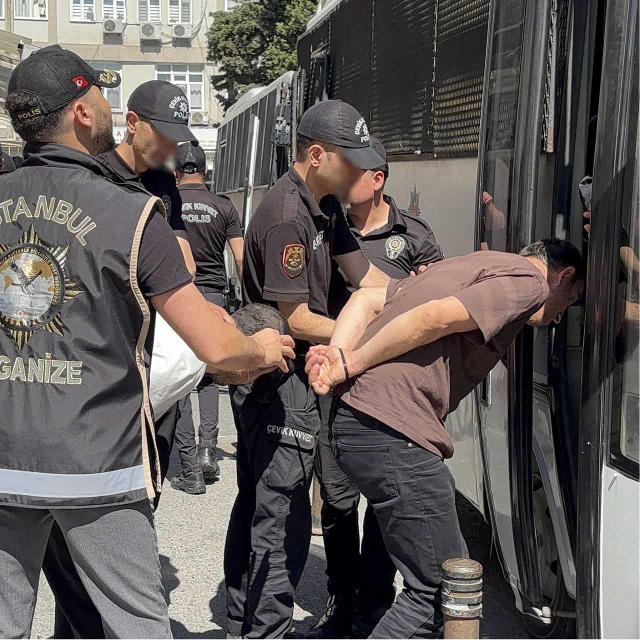 Suç örgütlerine 48 operasyon! 841 kişiye adli işlem