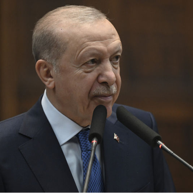 Öğrencilere karne tebriği