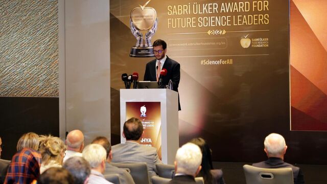 Sabri Ülker Vakfı, "Bilim Elçileri"