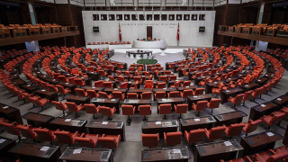 Meclis'te sandalye dağılımı değişti