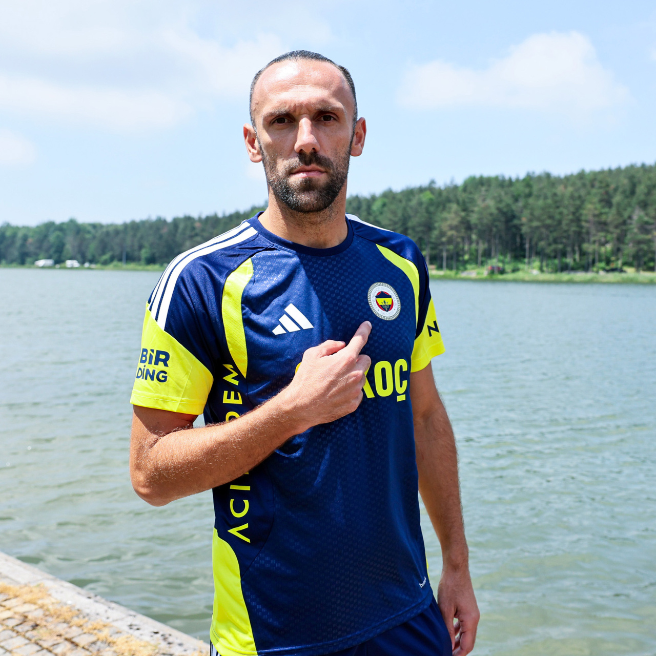 "İsmail Kartal önderliğinde şampiyonluğa ulaşacağız"