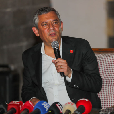 "CHP seçimlere giremeyebilir"