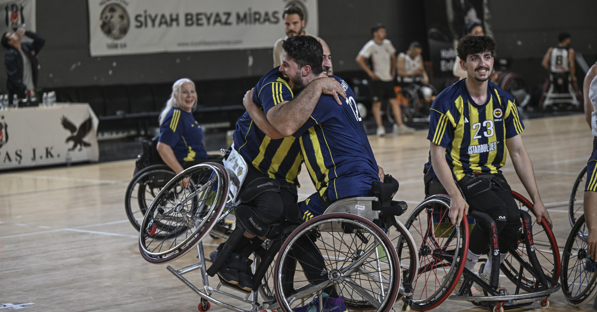 Tekerlekli Sandalye Basketbol'da şampiyon Fenerbahçe