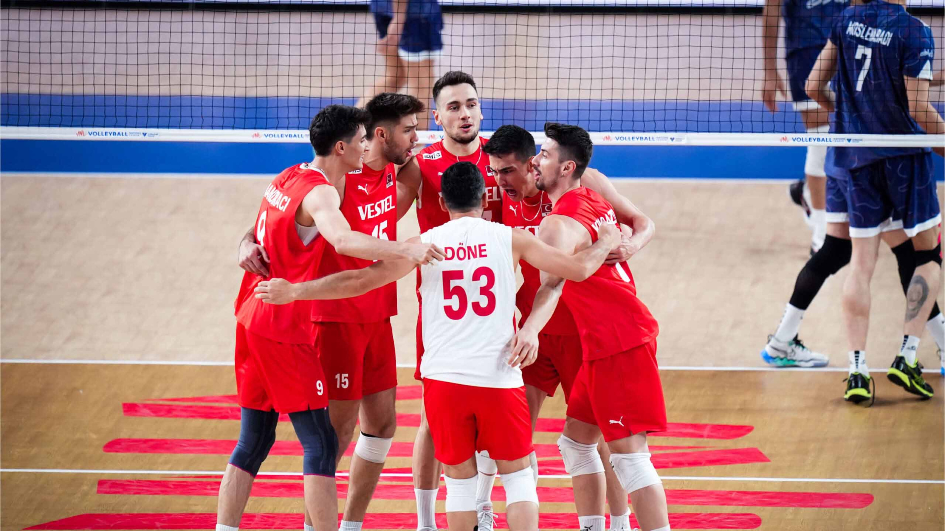 A Milli Erkek Voleybol Takımı Arjantin'i 3-2 Devirdi