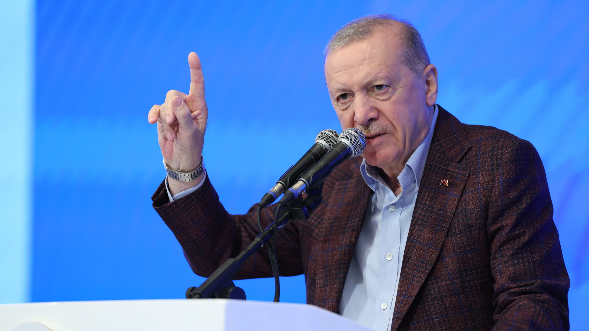 Cumhurbaşkanı Erdoğan, Türk Kara Kuvvetleri'nin 2235. yıl dönümünü kutladı