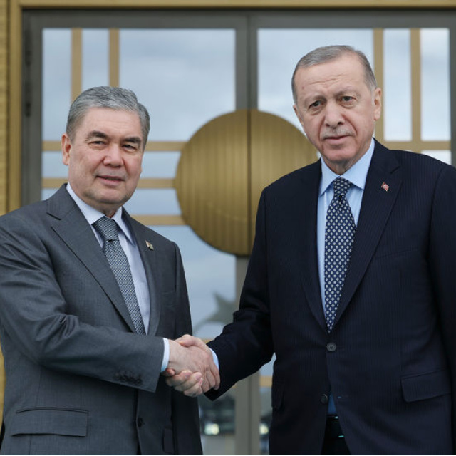 Cumhurbaşkanı Erdoğan, Berdimuhamedov ile görüştü
