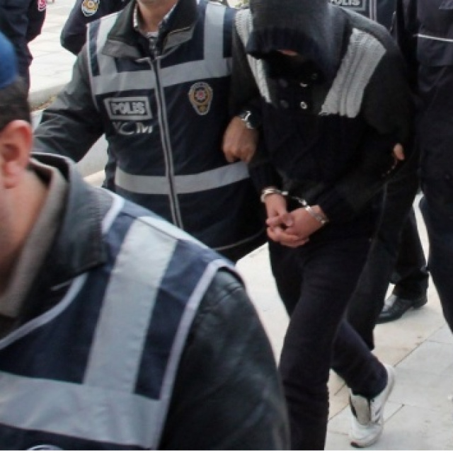 Suç örgütlerine operasyon: 78 gözaltı