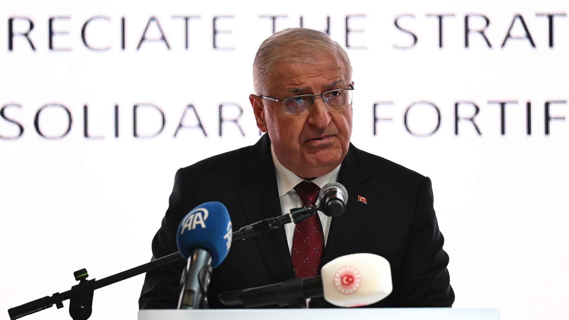 Bakan Güler: ABD'nin NATO'dan çekilme niyeti yok