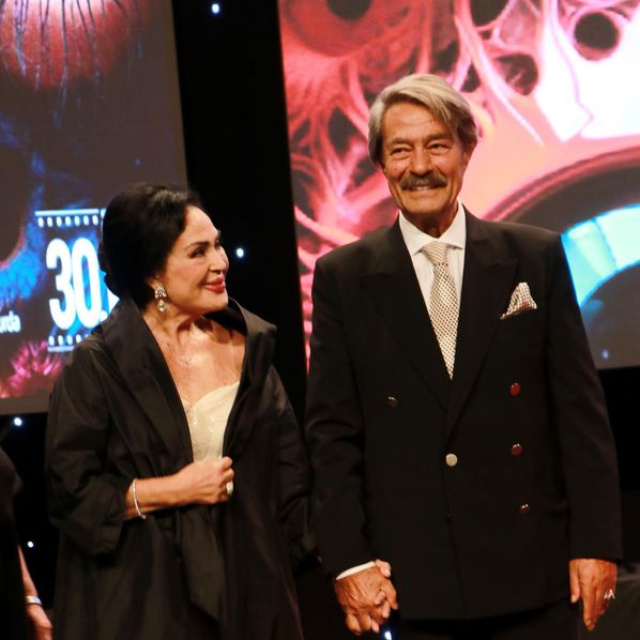 "Selvi Boylum Al Yazmalım'dan bir tek yazmam kaldı"