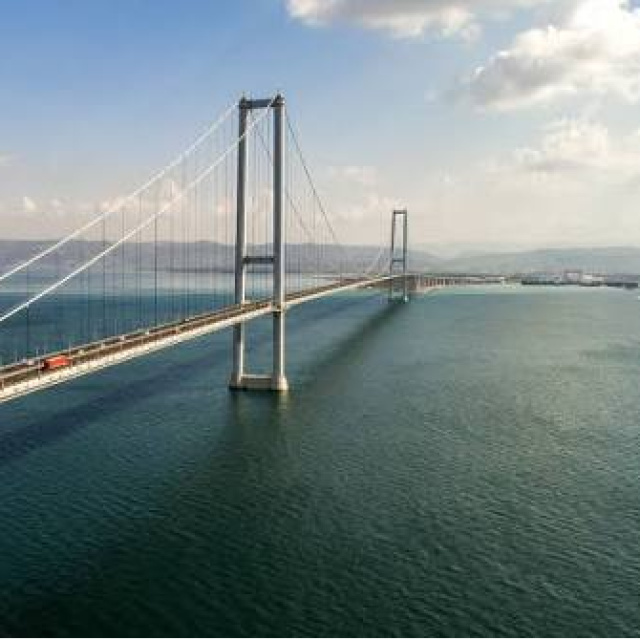 Otoyol ve köprü ücretlerine zam