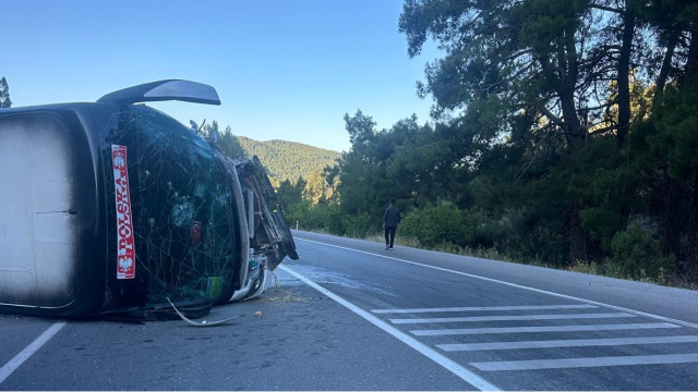 Antalya'da kaza: 1 ölü, 12 yaralı