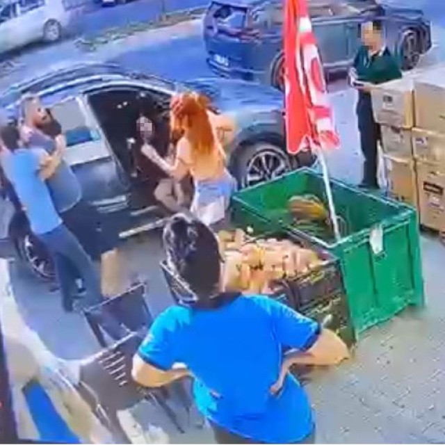 Sevgilisi ile onu kurtaran kadını feci dövdü!