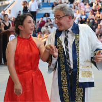 Annesinin gözleriyle üniversiteden mezun oldu