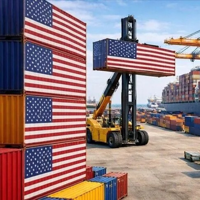 AB, ABD sanayi ürünlerine gümrük vergilerini kaldırdı