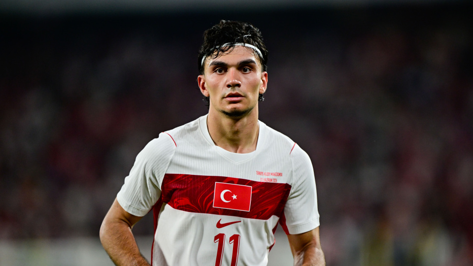 Can Uzun'dan milli takım paylaşımı!