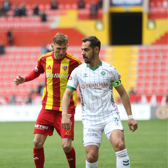 Konyaspor'da Yasir Subaşı'yla yollar ayrıldı!