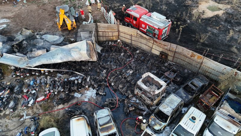 Yediemin otoparkında yangın: 50 motosiklet ve 12 araç yandı
