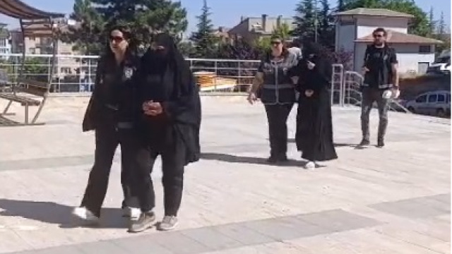 Gelin adayı, altınlarla kaçmaya çalıştı